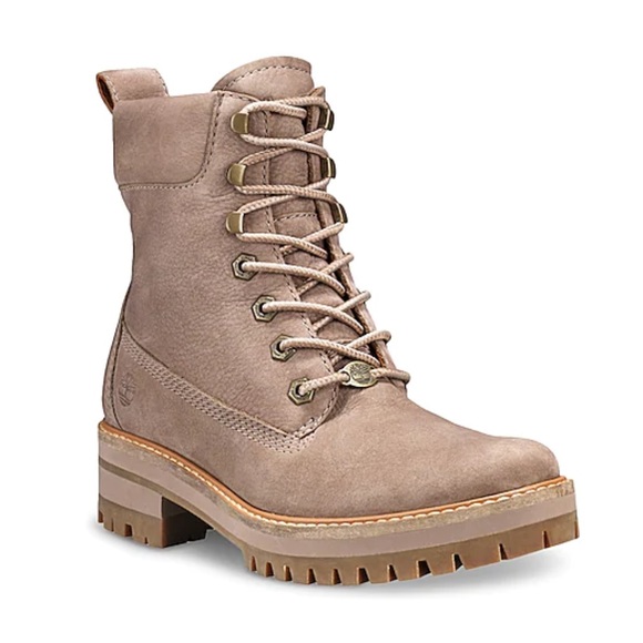 Timberland Shoes - Timberland courmayeur valley boots Sz 9.5 Taupe